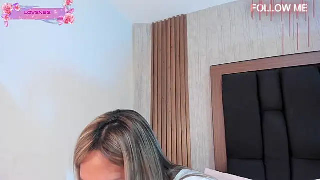 Elise-Leyton online show from January 2026 06:34:01 PM