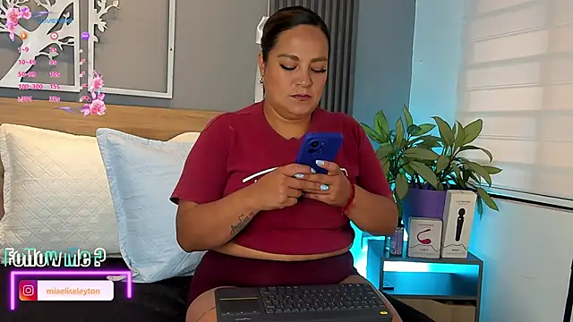 Elise-Leyton online show from June 2026 05:28:02 PM