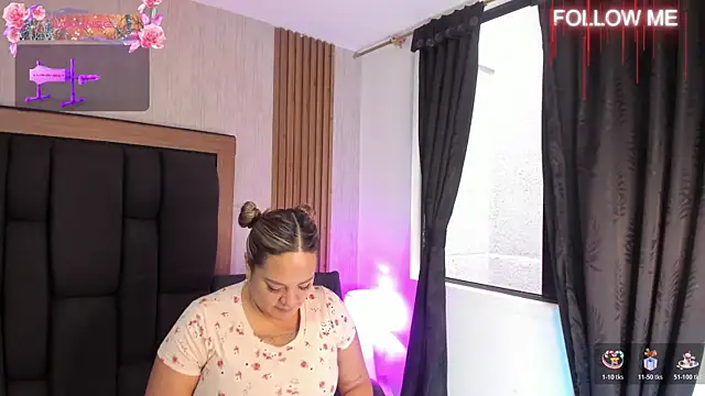 Elise-Leyton online show from December 2025 04:41:02 PM