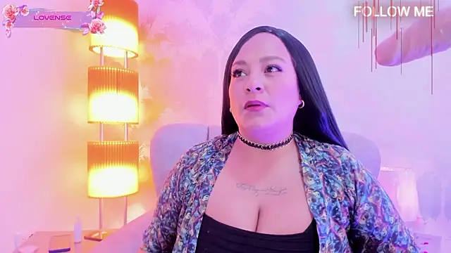 Elise-Leyton online show from February 2026 07:08:02 PM