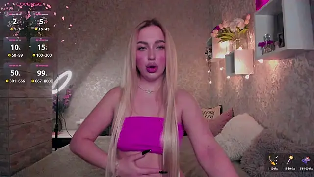 Mika Rayy online show from November 2025 10:02:02 PM