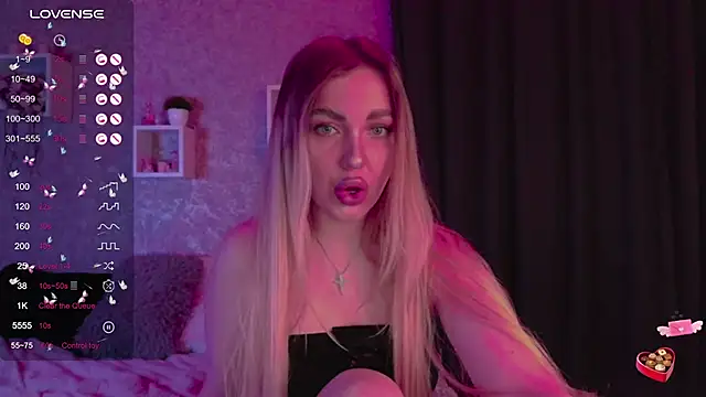 Mika Rayy online show from February 2025 06:01:01 PM