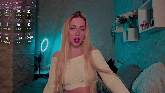 Mika Rayy online show from October 2025 05:09:02 PM