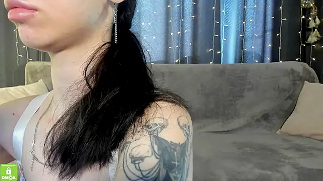 Snapshot of Amelia_skyy chatting on June 2026 01:05:01 AM Amelia skyy online show from June 2026 01:05:01 AM