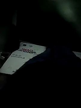 Lukas2204 online show from February 2026 02:43:02 AM