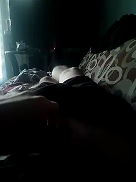 Lukas2204 online show from April 2026 03:42:01 AM