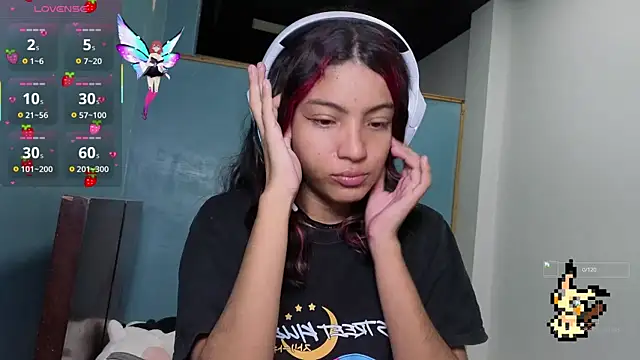 Lovelyamyy online show from September 2025 01:07:02 PM