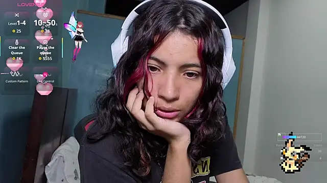 Lovelyamyy online show from October 2025 05:59:02 AM