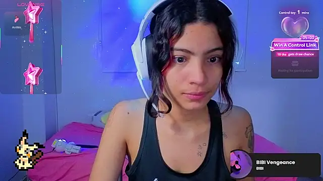 Lovelyamyy online show from December 2025 01:00:01 AM