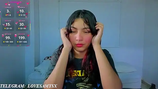 Lovelyamyy online show from April 2026 02:27:02 AM