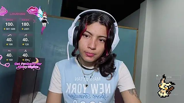 Lovelyamyy online show from October 2025 02:01:01 AM