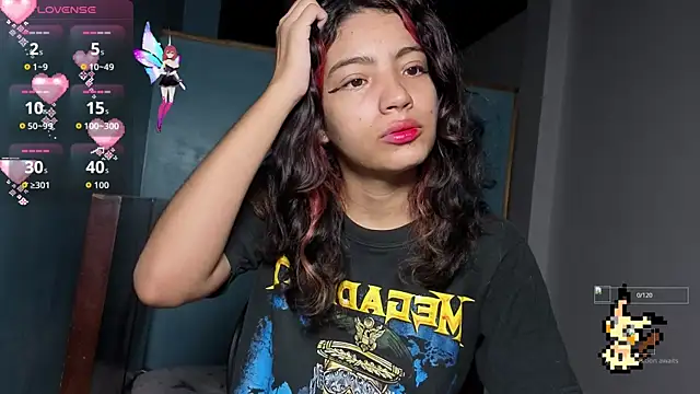 Lovelyamyy online show from November 2025 09:18:01 PM