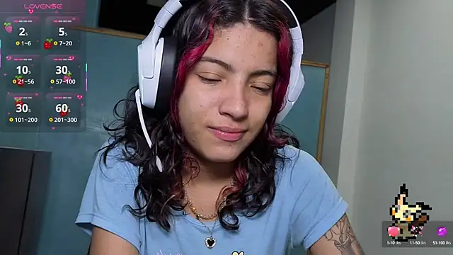 Lovelyamyy online show from October 2025 08:59:01 AM