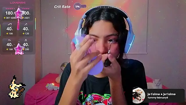 Lovelyamyy online show from December 2025 02:17:02 AM