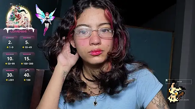 Lovelyamyy online show from November 2025 07:01:02 AM