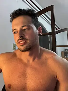 Snapshot of Lucasfit24 chatting on March 2025 11:49:01 PM Lucasfit24 online show from March 2025 11:49:01 PM