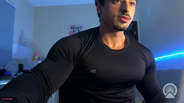 Lucasfit24 online show from May 2026 04:06:01 AM