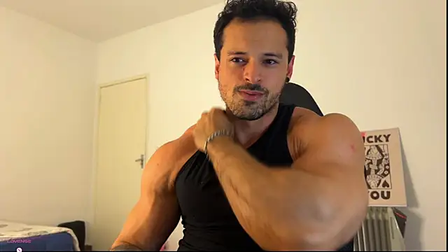 Lucasfit24 online show from June 2026 01:28:02 AM