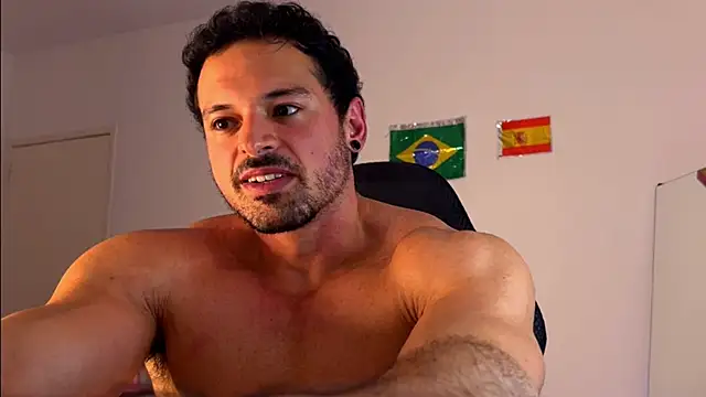 Lucasfit24 online show from July 2026 04:32:02 AM