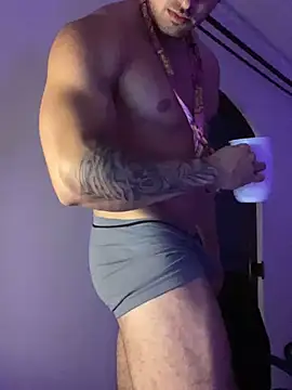 Snapshot of Lucasfit24 chatting on March 2025 11:38:01 PM Lucasfit24 online show from March 2025 11:38:01 PM