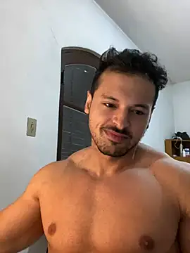 Snapshot of Lucasfit24 chatting on March 2025 12:00:01 PM Lucasfit24 online show from March 2025 12:00:01 PM