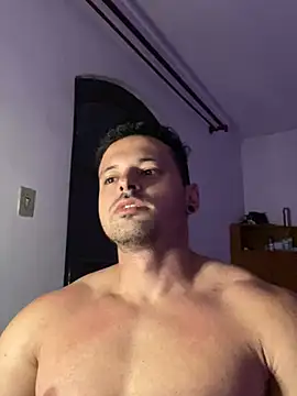 Snapshot of Lucasfit24 chatting on March 2025 11:31:02 PM Lucasfit24 online show from March 2025 11:31:02 PM