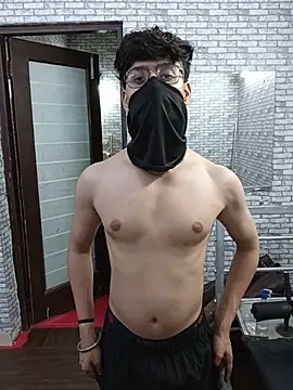 vaibhavchugh38 online show from May 2026 05:55:01 PM