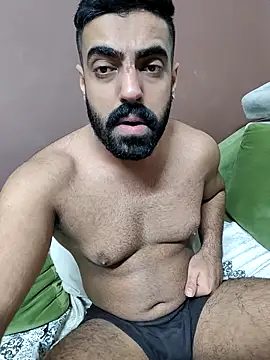 vaibhavchugh38 online show from March 2025 08:59:01 PM