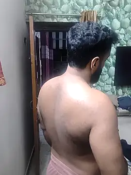 vaibhavchugh38 online show from February 2026 10:26:01 AM