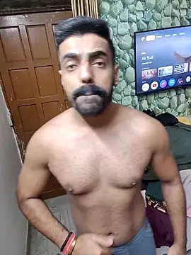 vaibhavchugh38 online show from March 2025 06:29:01 PM