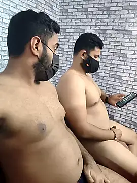 vaibhavchugh38 online show from October 2025 06:51:01 PM