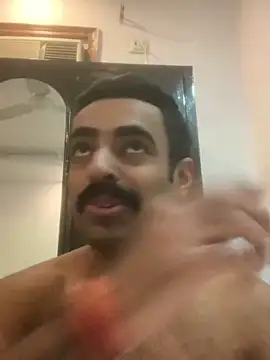 vaibhavchugh38 online show from January 2025 01:11:02 PM