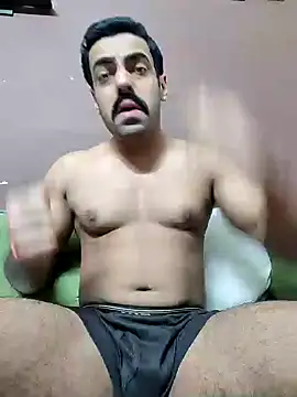 vaibhavchugh38 online show from February 2025 01:16:02 PM