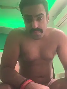 vaibhavchugh38 online show from January 2025 09:20:01 PM