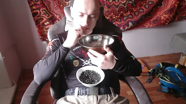 Snapshot of johnny_positive chatting on October 2025 11:02:02 AM johnny positive online show from October 2025 11:02:02 AM