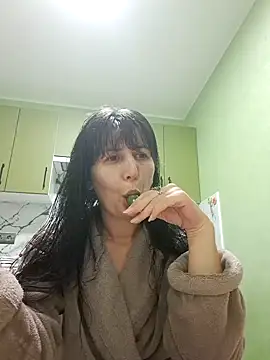 Roxolana3023 online show from January 2025 11:39:01 PM