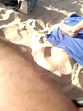 MountJohnXL online show from December 2025 04:06:02 PM