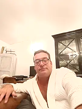 MountJohnXL online show from April 2026 11:44:02 PM