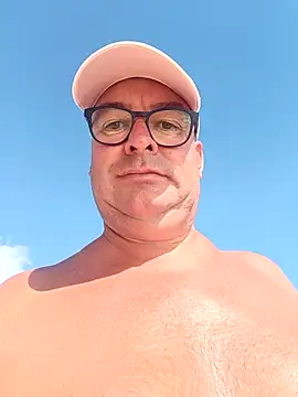 MountJohnXL online show from March 2025 04:28:02 PM