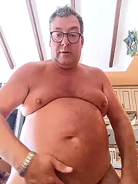 MountJohnXL online show from February 2025 01:14:02 PM