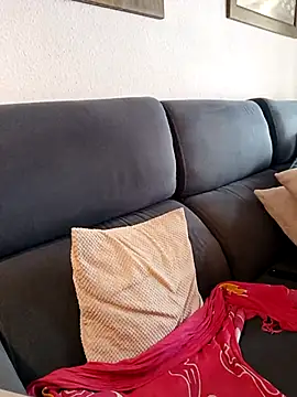 MountJohnXL online show from March 2025 04:39:02 PM