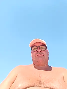 MountJohnXL online show from March 2025 03:17:02 PM