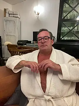 MountJohnXL online show from April 2026 10:46:01 PM