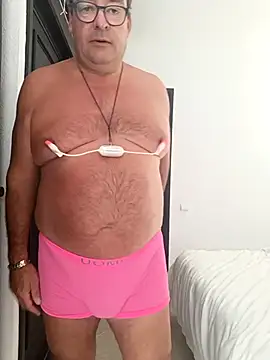 MountJohnXL online show from November 2025 03:56:02 PM