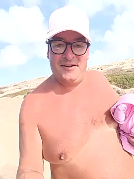 MountJohnXL online show from February 2025 03:41:02 PM