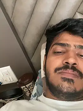 cute modell online show from October 2025 10:05:02 AM