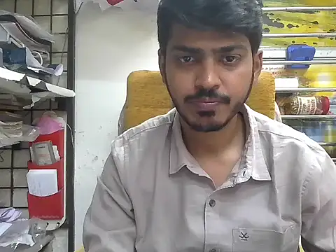 cute modell online show from November 2025 11:54:02 AM