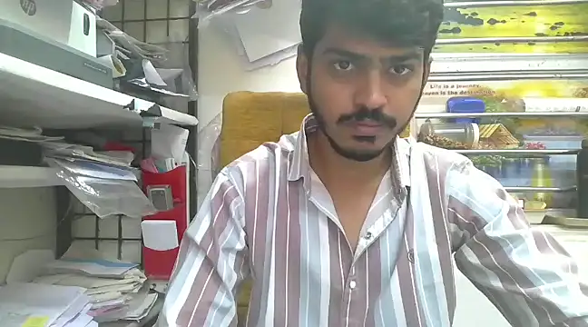 cute modell online show from February 2025 07:40:01 AM