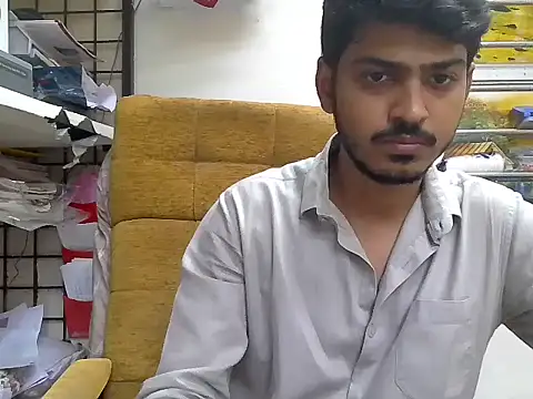 cute modell online show from October 2025 12:03:01 PM