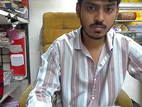 cute modell online show from September 2025 12:22:01 PM